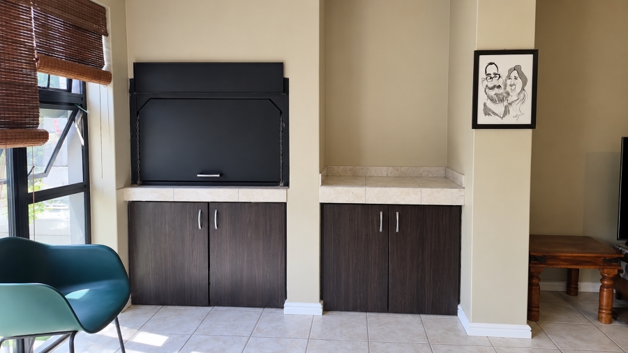 3 Bedroom Property for Sale in Protea Heights Western Cape